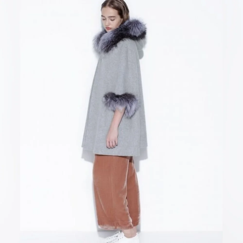 Gray Cape with Fox Fur Trim - Picture 3 of 10